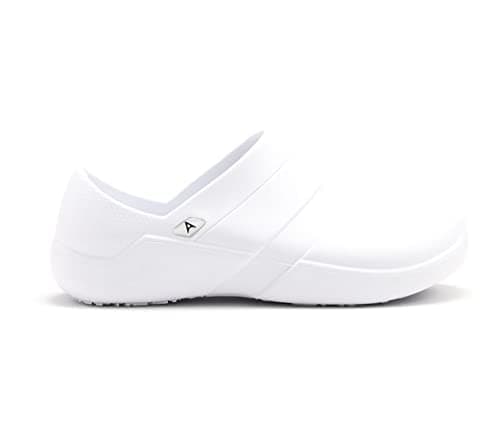 Anywear Journey Unisex Injected Molded EVA Slip-On Shoes