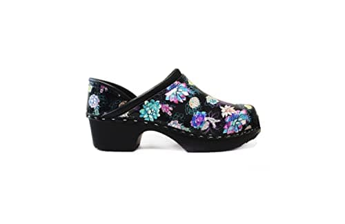 Women's Nursing Clogs