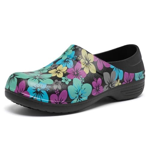 Non-Slip Waterproof Lightweight Comfort Clogs for Women in Healthcare and Food Service